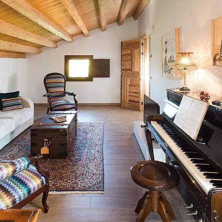 Vila Costa Saracena-castelluccio Sleeps 4 Pool *