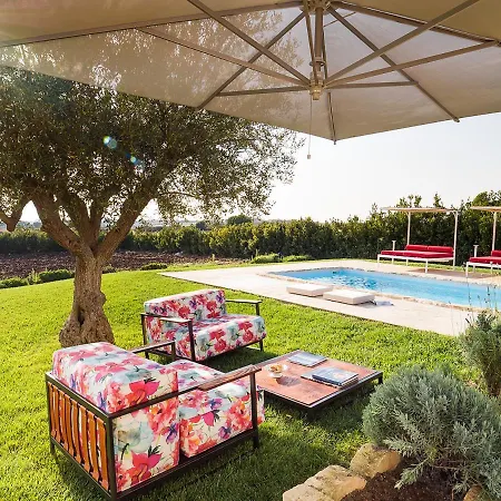 Vila Costa Saracena-castelluccio Sleeps 4 Pool