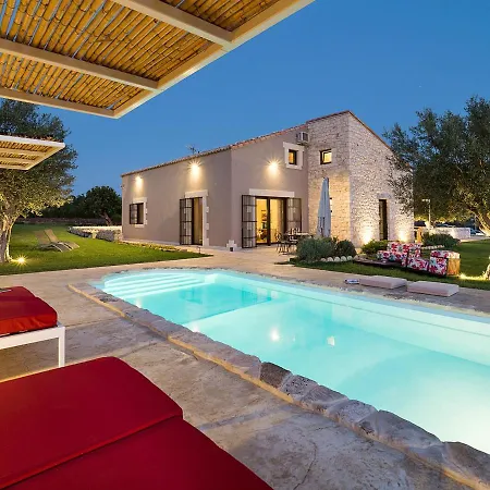 Costa Saracena-castelluccio Sleeps 4 Pool Vila Donnafugata