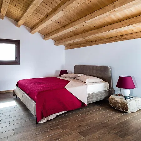 Costa Saracena-castelluccio Sleeps 4 Pool * Donnafugata